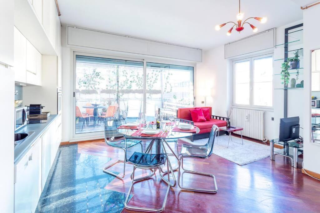 דירות מילאנו Duomo 10 Min Luxury • Terrazzo • Wi-Fi • Netflix מראה חיצוני תמונה