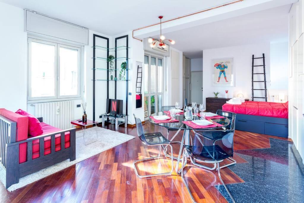 דירות מילאנו Duomo 10 Min Luxury • Terrazzo • Wi-Fi • Netflix מראה חיצוני תמונה